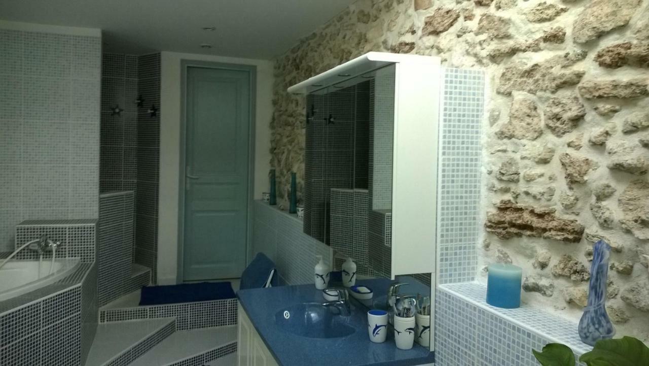 La Perle Cachee Villa Fontcouverte  Bagian luar foto